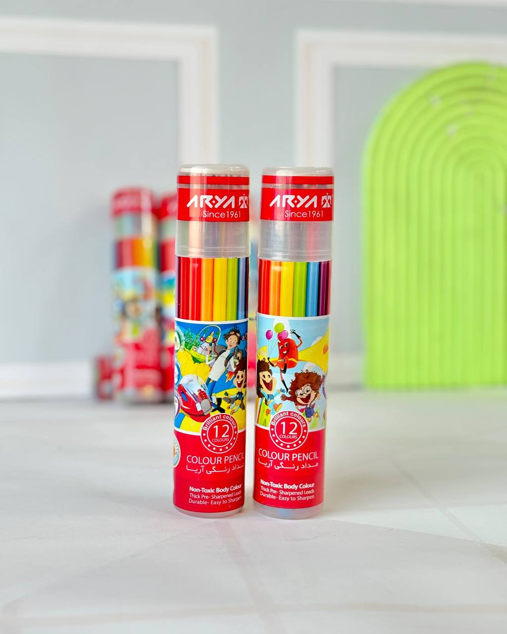 مدادرنگی 12 رنگ لوله‌ای برند آریا